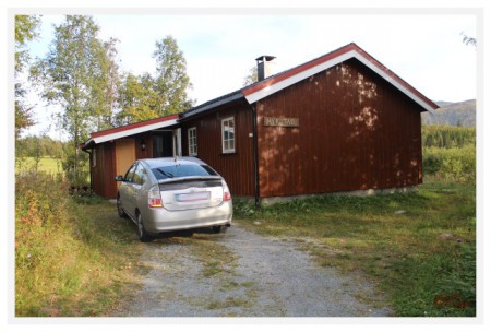 Hütte von aussen / hytta utenfra